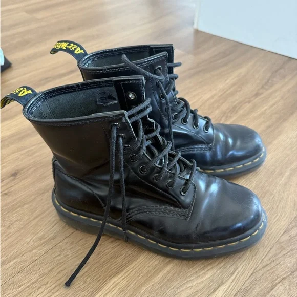 Dr Martens Black Leather Lace-Up Combat Boots - Woman - Picture 2 of 11
